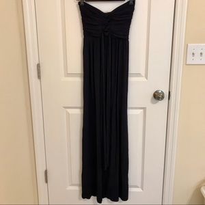 Navy sleeveless maxidress